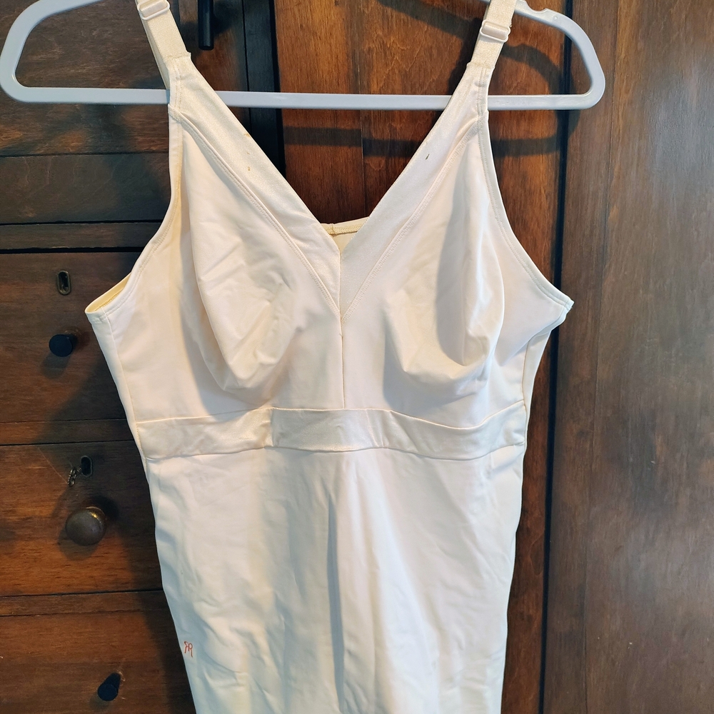 Ruby Ribbon Cream Shapewear Slip